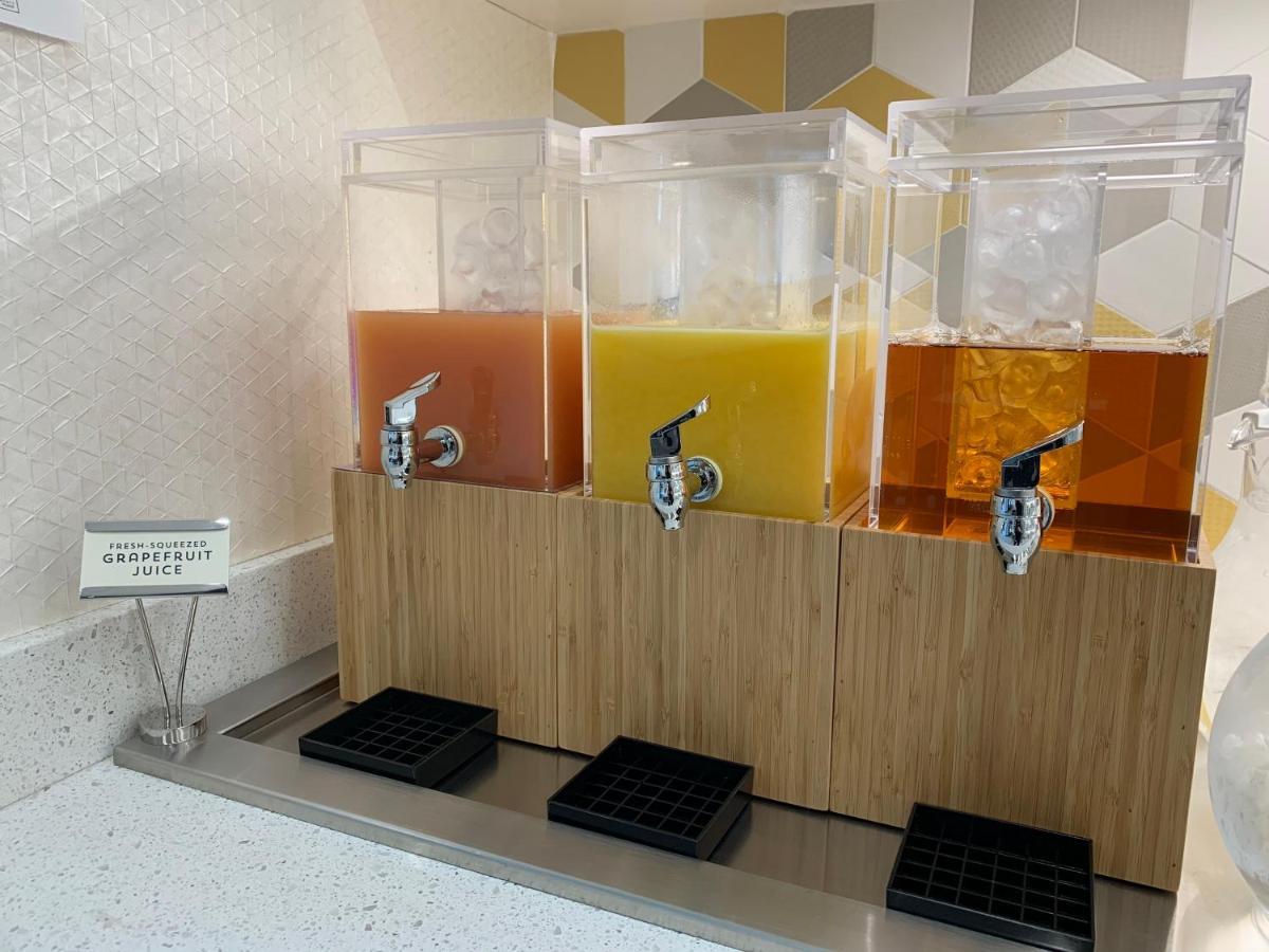 Hyatt Place Бейкерсфілд Екстер'єр фото