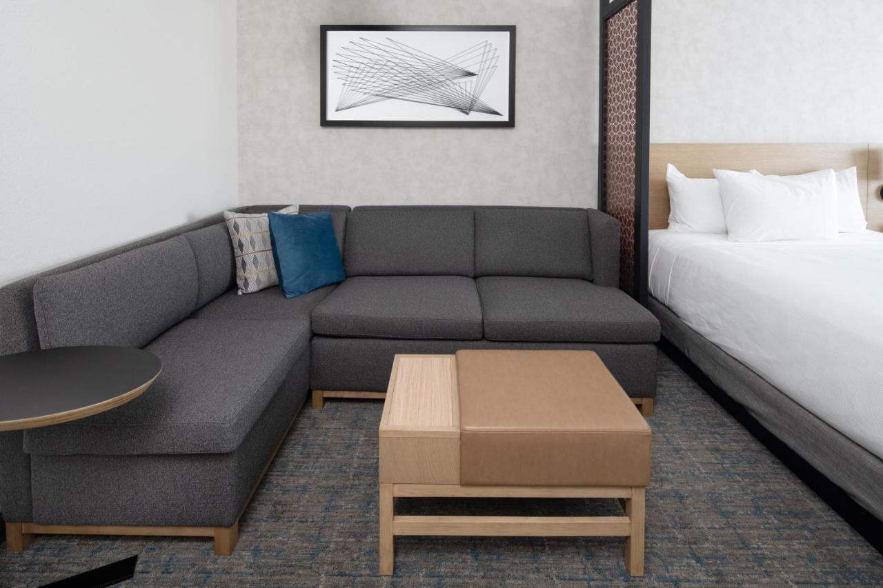 Hyatt Place Бейкерсфілд Екстер'єр фото