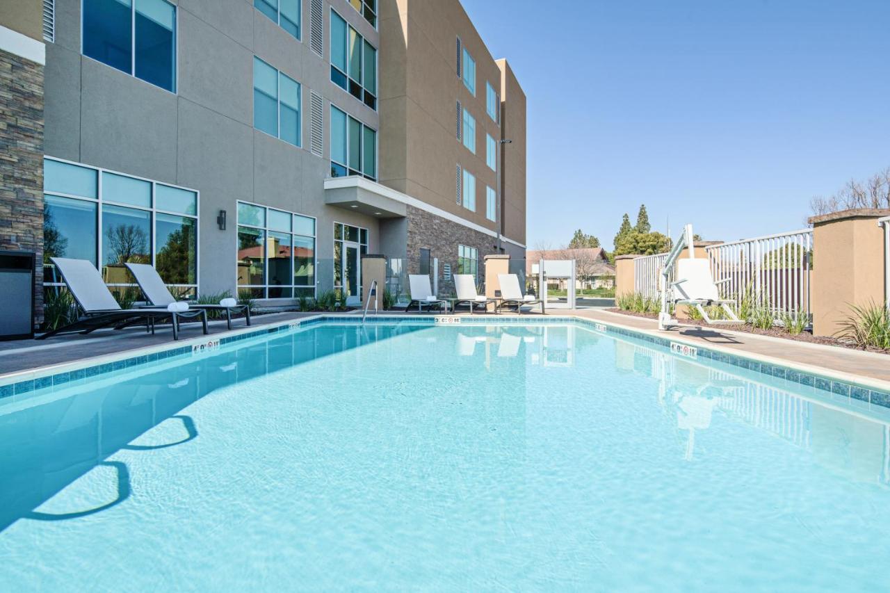 Hyatt Place Бейкерсфілд Екстер'єр фото